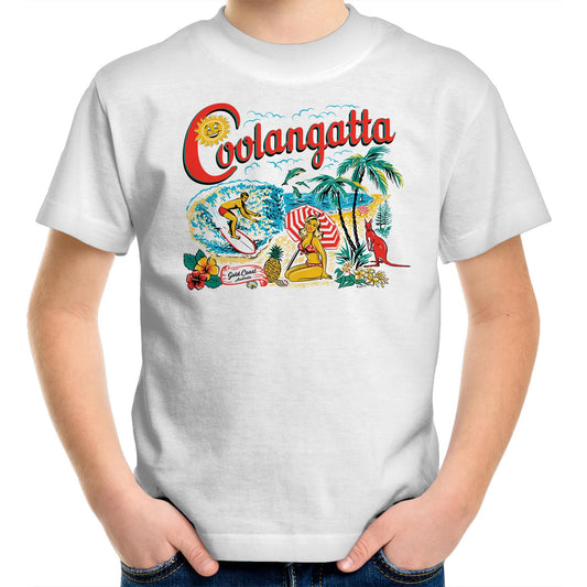 Vintage Coolangatta souvenir t-shirt showing beach scene and kangaroo. Childrens size white t-shirt.